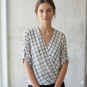 BCX Black & White Grid Pattern V Neck Surplice Blouse 3/4 Sleeve Size Small